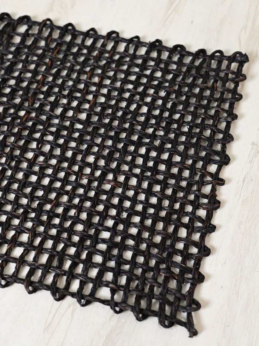 Handmade Sabai Grass Table Mat - Rectangular Set of  6, Black