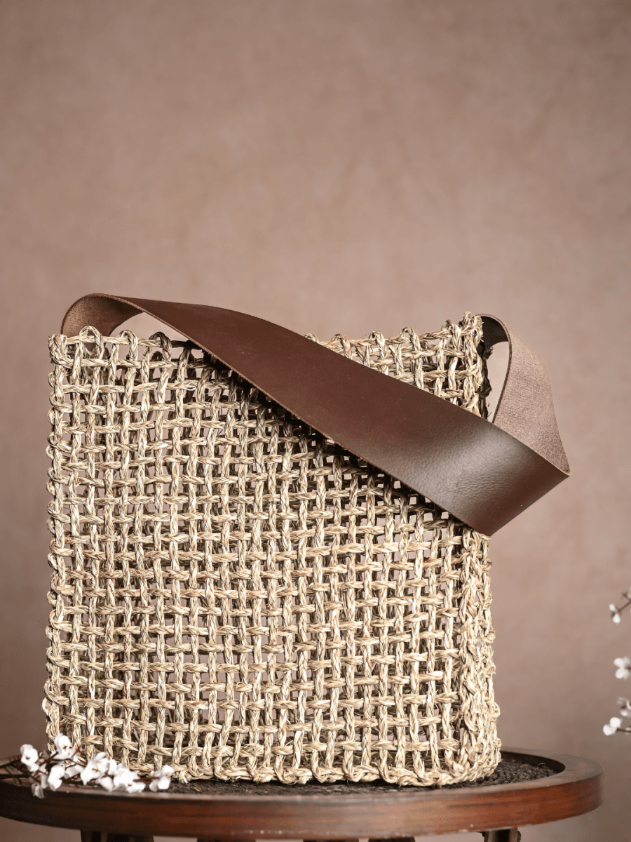 Handmade Sabai Grass Uno Mesh Bag - Natural