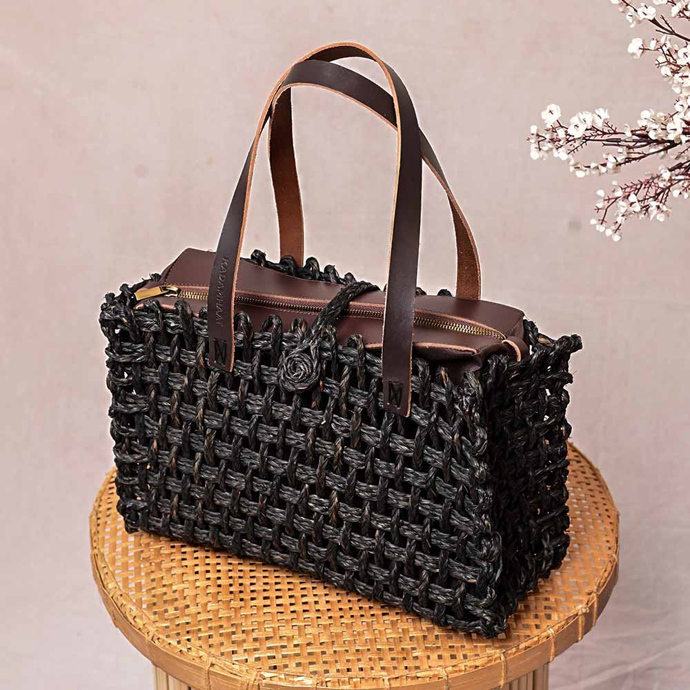 Sabai Mesh Luxe Carry Bag - Black