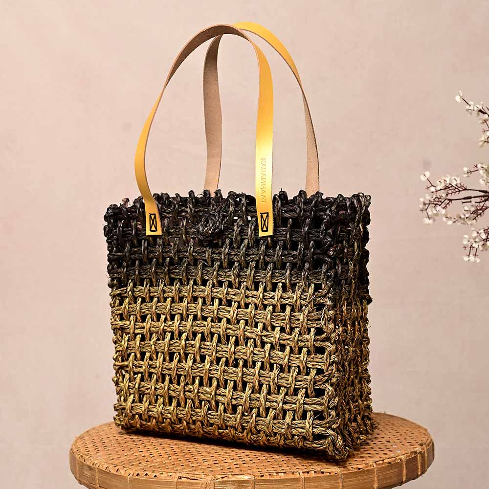 Sabai Mesh Luxe Carry Bag- Black and Gold
